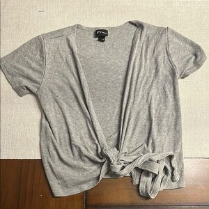 Art Class Gray wrap around tie top